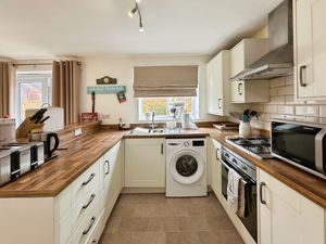 Photo 15- click for photo gallery